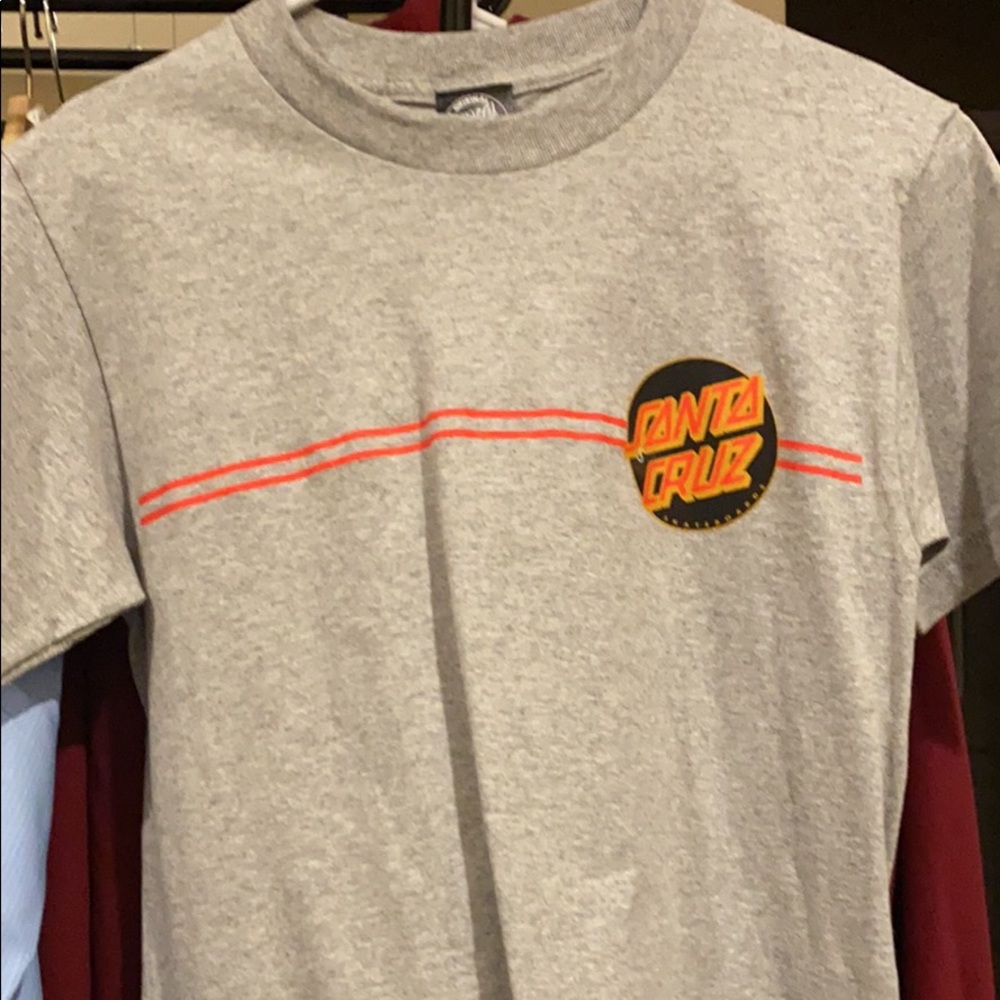 Santa Cruz gray men’s small t shirt